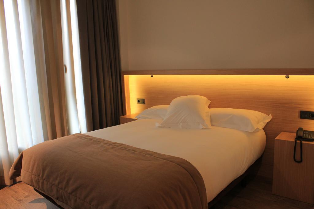 Hotel Araba Βιτόρια-Γκαστέις Εξωτερικό φωτογραφία